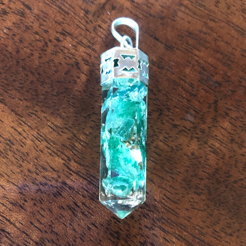Orgonite point pendant with aventurine